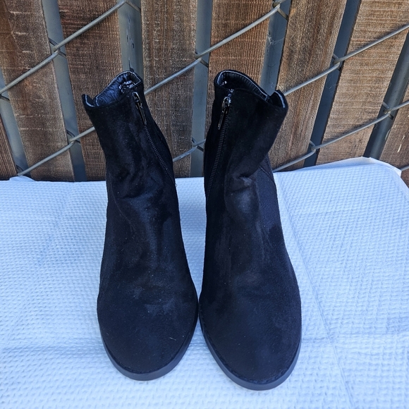 Charlotte Russe booties Women's Size 6 - Picture 4 of 16